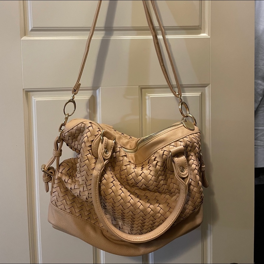 Cream leather crossbody bag
